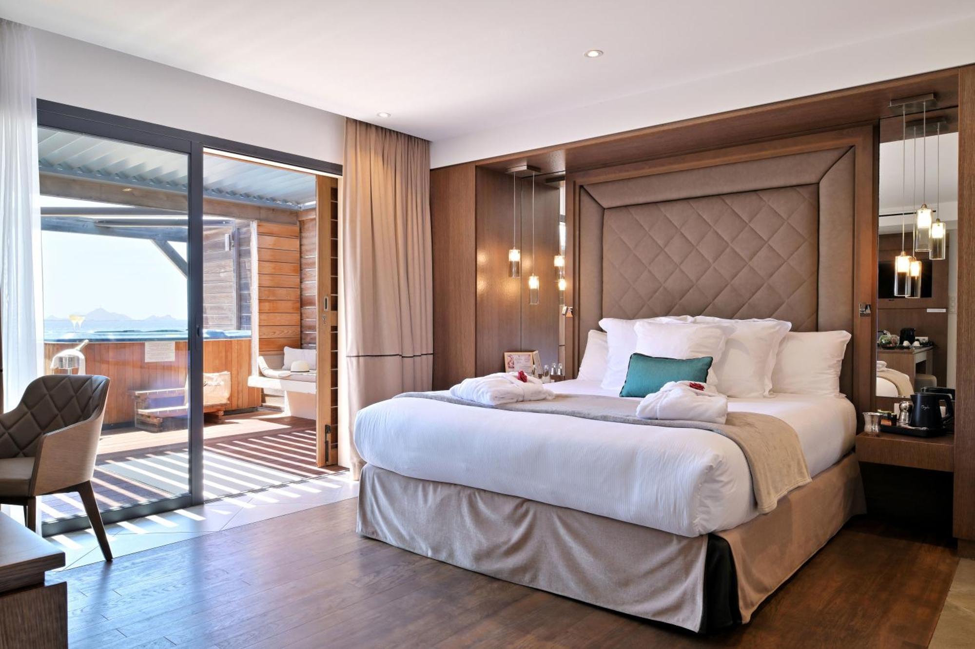 Hotel Le Week End Ajaccio  Ngoại thất bức ảnh