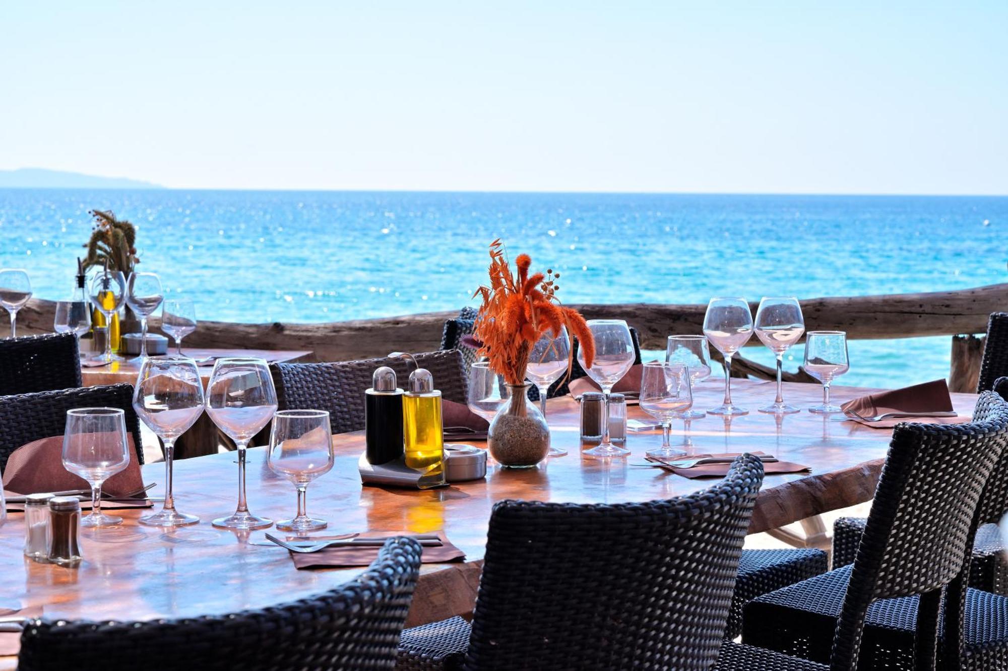 Hotel Le Week End Ajaccio  Ngoại thất bức ảnh
