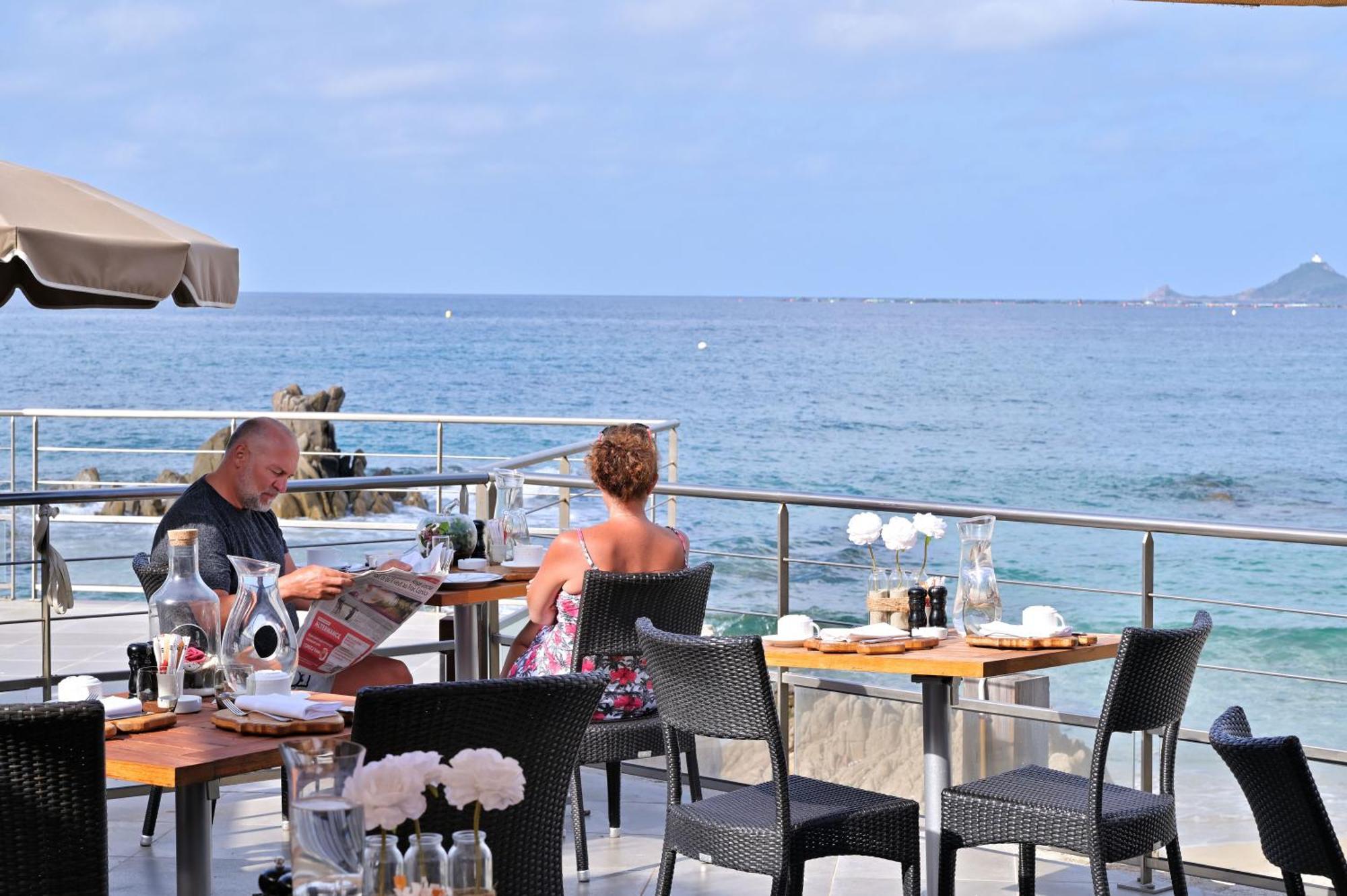 Hotel Le Week End Ajaccio  Ngoại thất bức ảnh