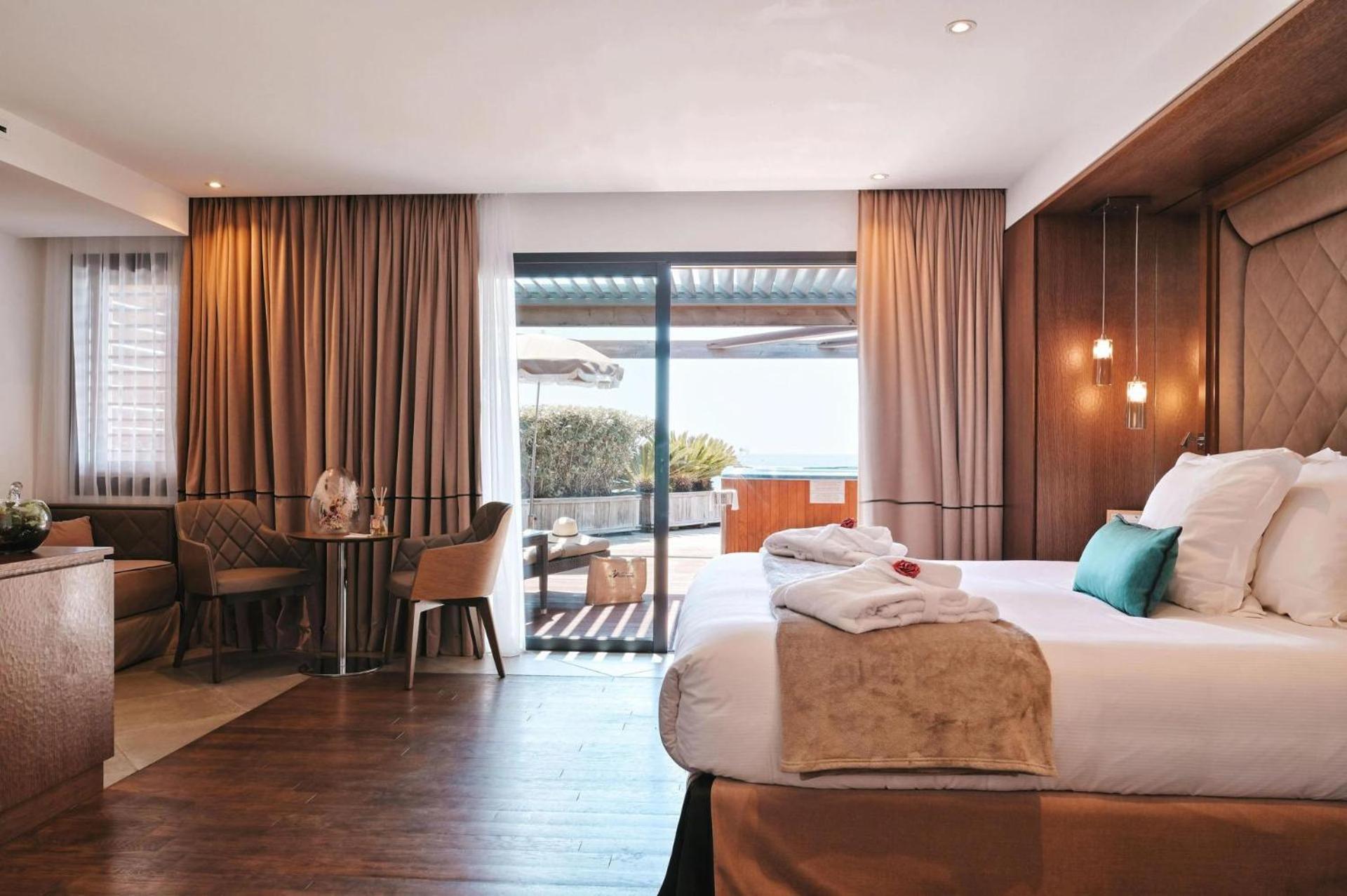 Hotel Le Week End Ajaccio  Ngoại thất bức ảnh